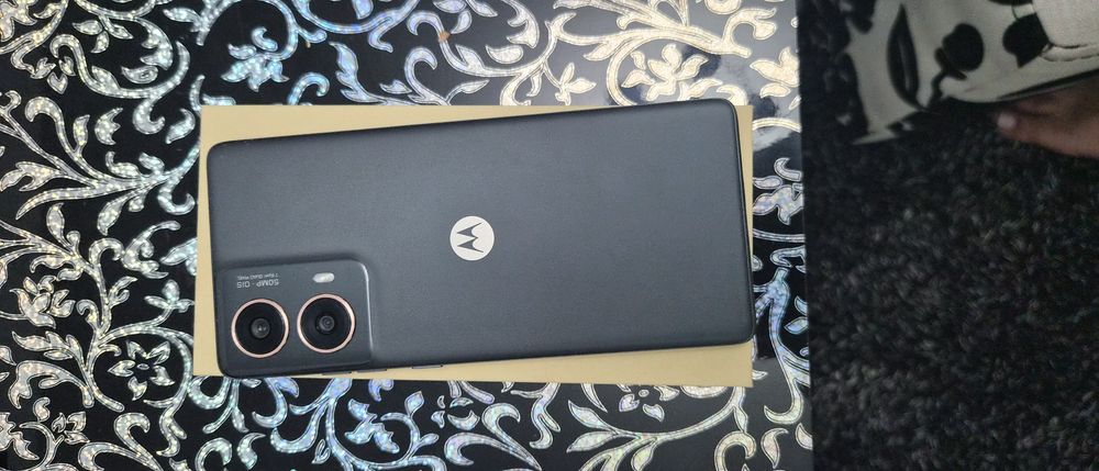 : Motorola Moto G85 5G – Ca nou, în garanție
