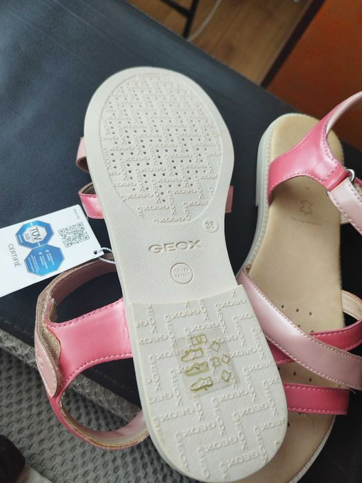 Сандали    Geox