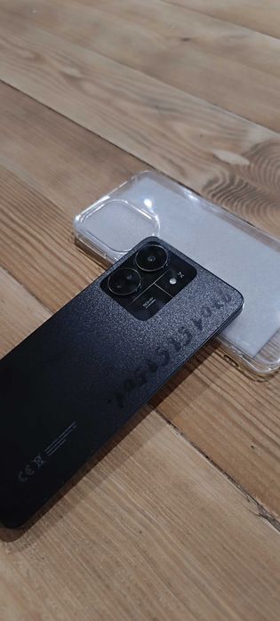 Телефон Redmi 13C