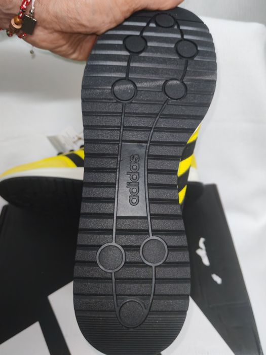 Чудесни мъжки сникърси ADIDAS RUN 70S №47