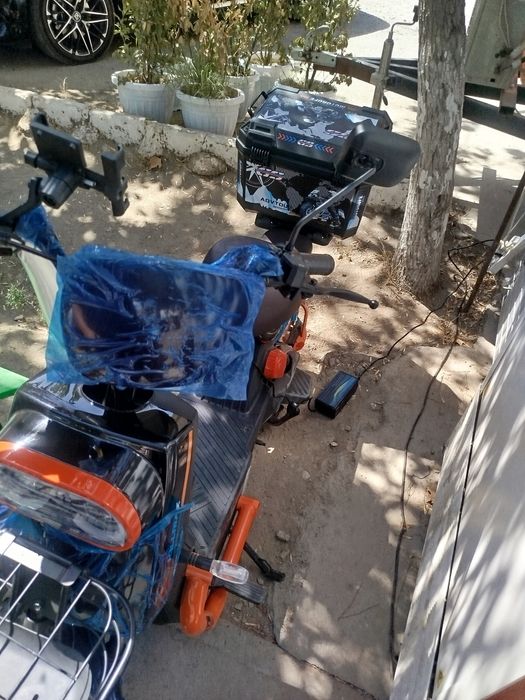 Sotiladi masla skuter