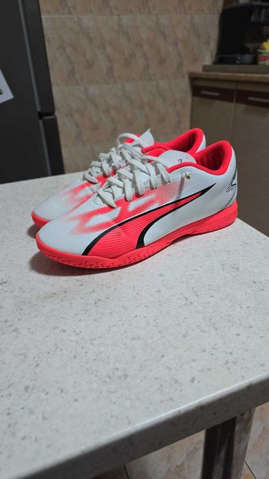 Ghete fotbal marimea 42