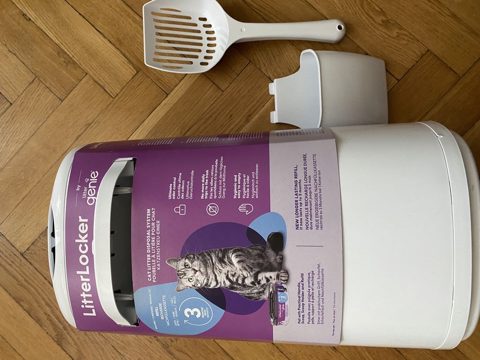 Cos de gunoi pentru nisipul pisicilor