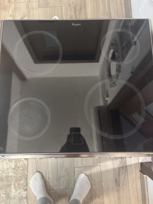 Cuptor electric cu plita electrica whirlpool