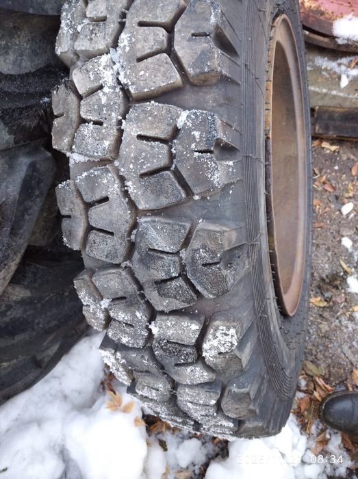 Резина с диском на ЗИЛ 130