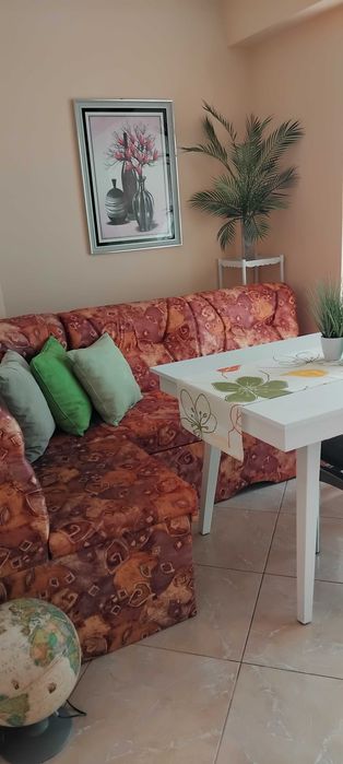 Дава се под наем Двустаен апартамент в Варна, Гранд Мол Варна - 50 кв.м за 433.5 € - Снимка #2