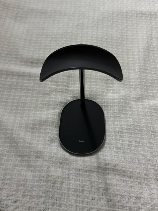 Benks stand стойка за слушалки