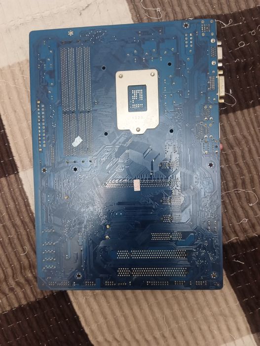 Комплект 1155: Плата Gigabyte B75 + i3 + Кулер DeepCool