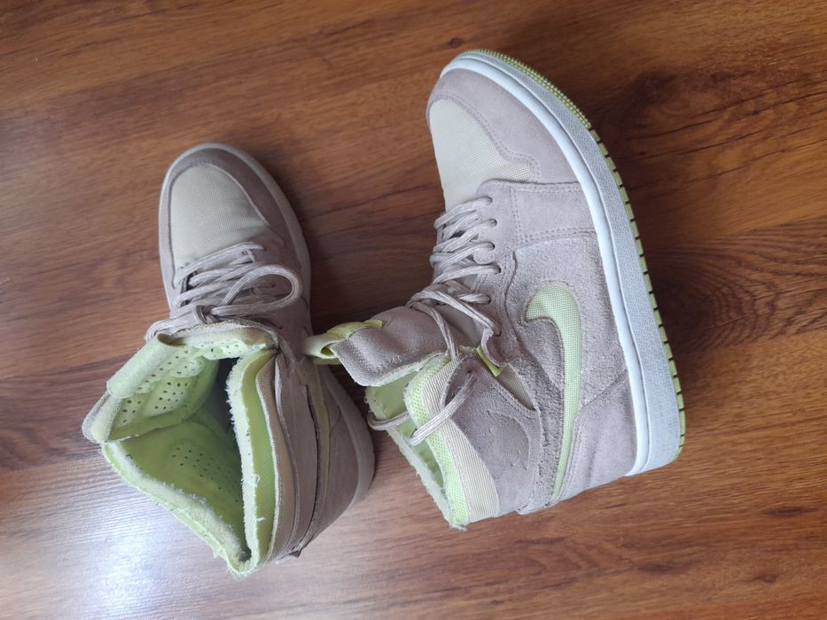 Jordan 1 Retro кецове 37.5 номер.