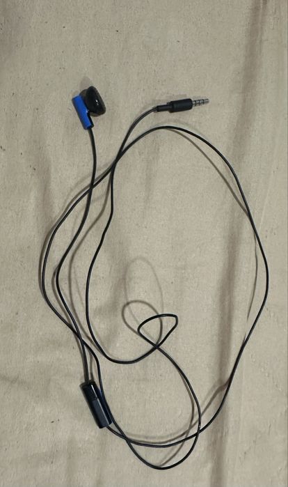 Playstation 4 Slim 1TB Limited Edition Days Of Play