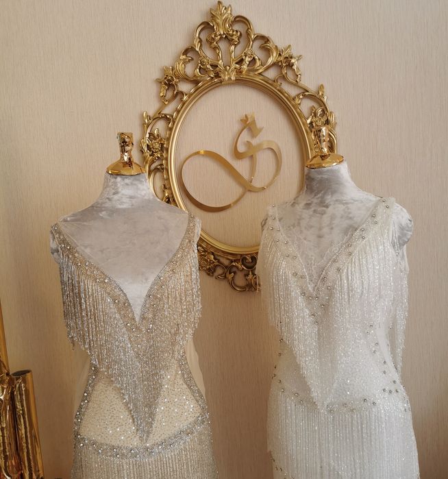 Платье расшитое вручную бисером и пайетками.