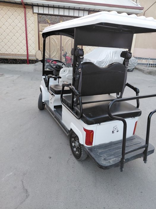 Golf car 2pazitsiya