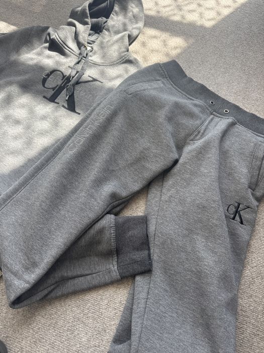 Екип Calvin Klein  размер М