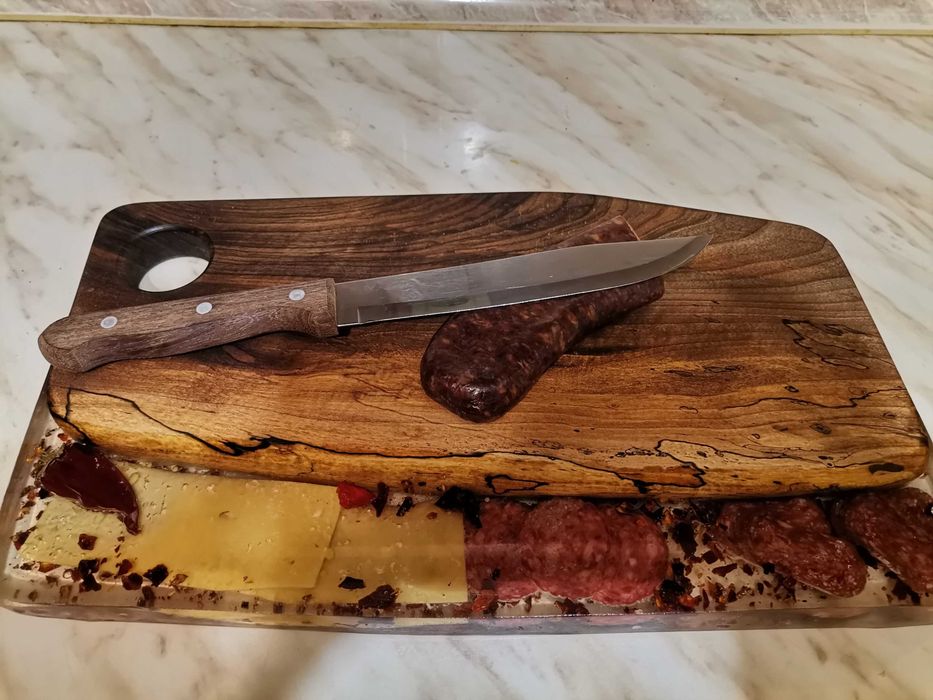 Дъски за сервиране и рязане, епоксидна смола и дърво