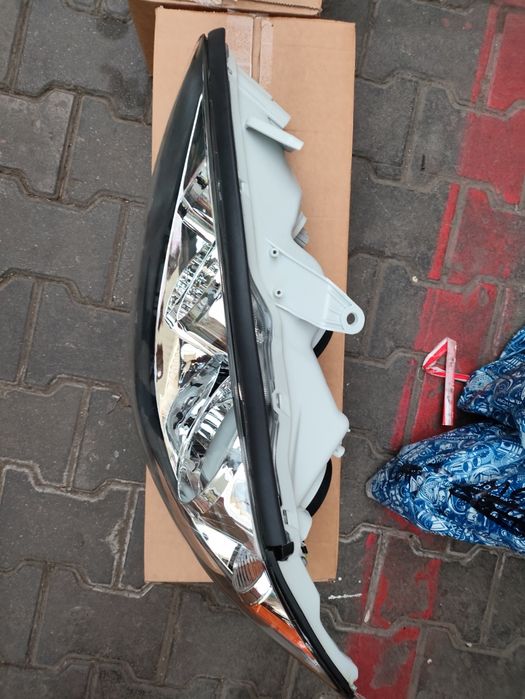 Камри 35 фара Америка