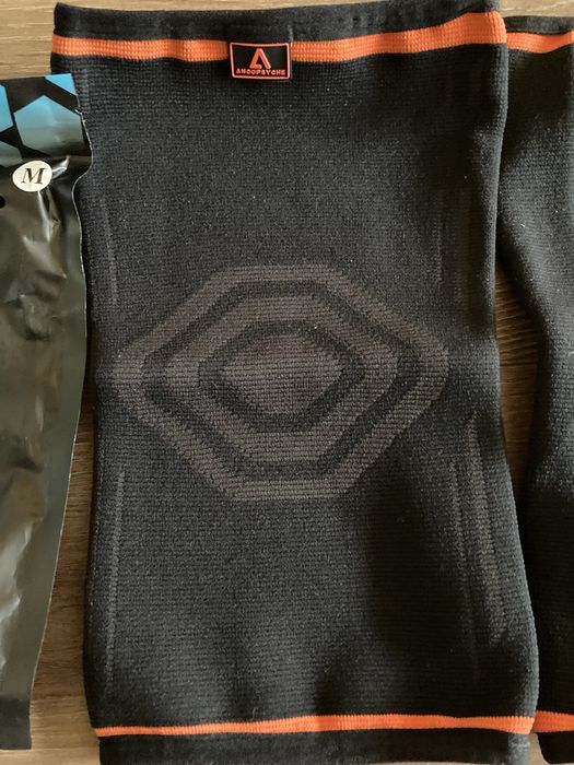 Ластични наколенки / размер М /