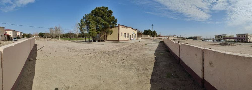 32 сотихли  ер  биноси билан сотилади