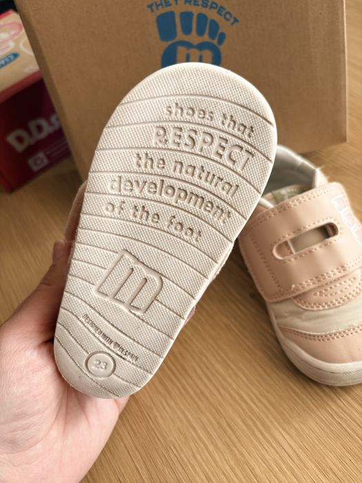 Боси обувки MTNG номер 23