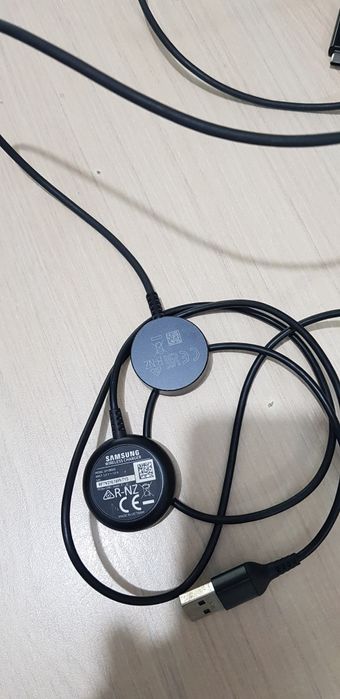 Vand incarcatoare smart watch