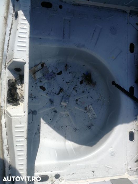 spate aripi panou podea dacia sandero