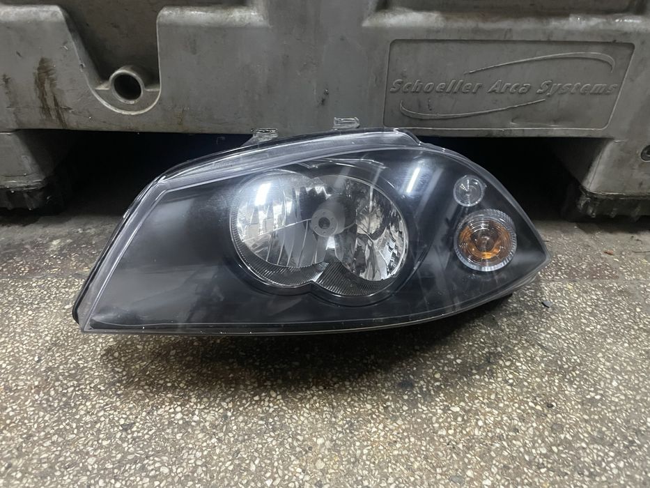 Far stanga Seat Ibiza