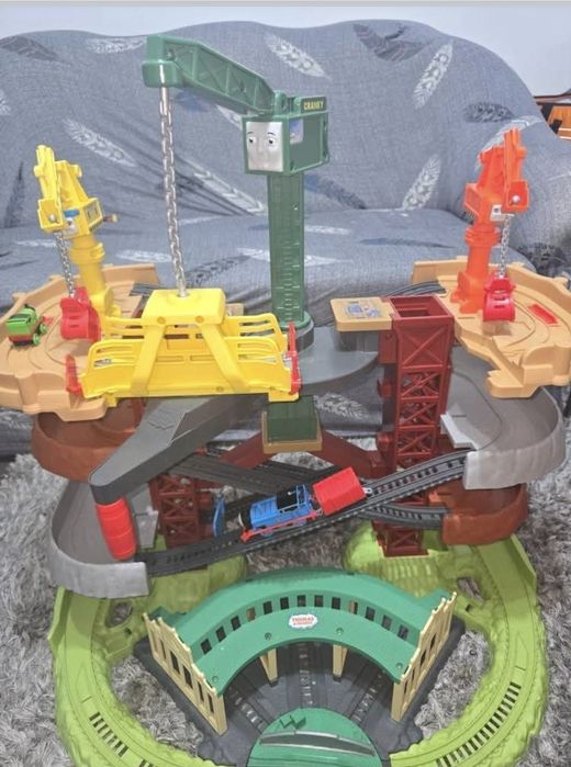 Circuit mare trenulet Super Tower Thomas&Friends
