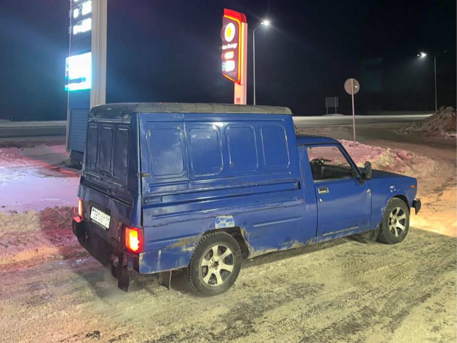 Пирожковоз, жигули