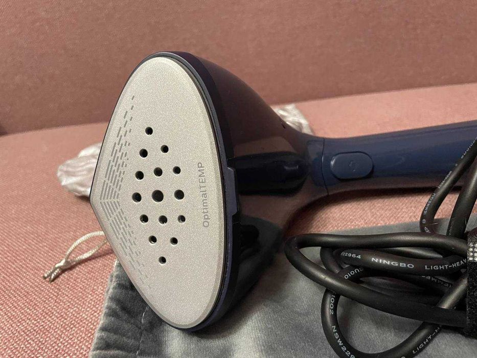 Уред за гладене с пара Philips STH7020/20