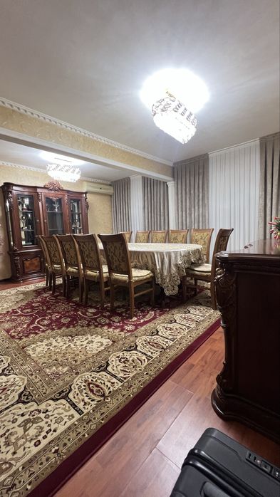 Сдаётся 4х комнатная 1 етаж с огородом