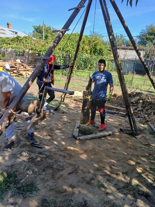 Foraje puțuri apa super oferta Râmnicu Sărat