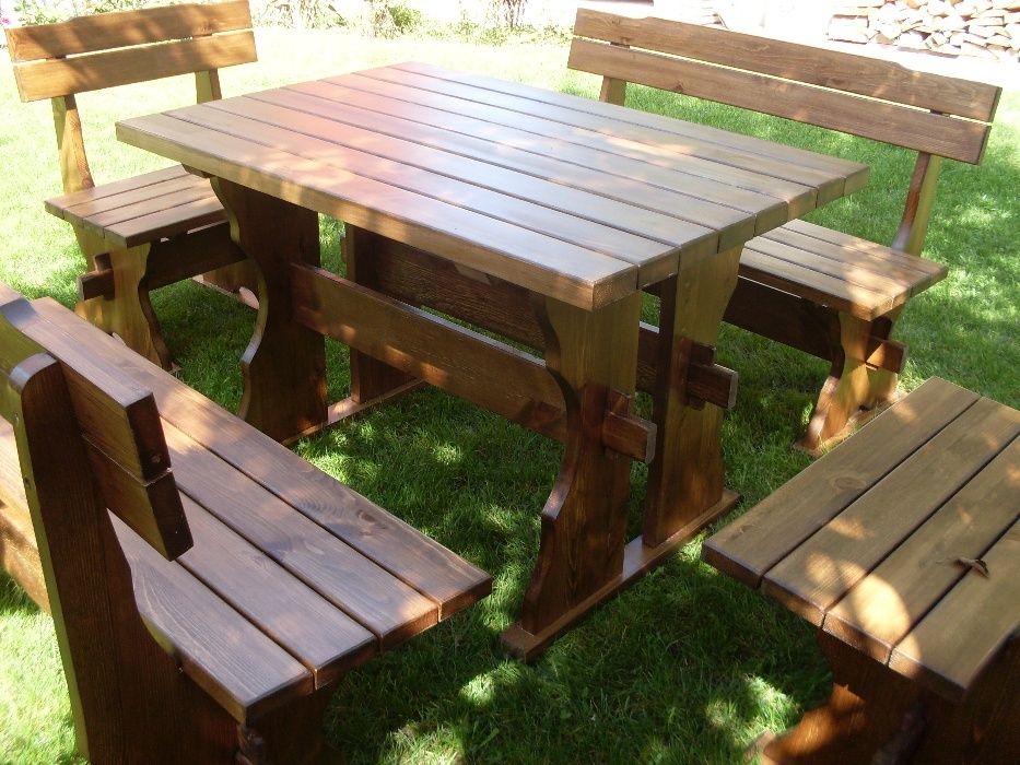 маси и пейки от масив