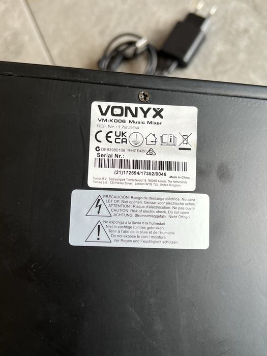 Mixer audio Vonyx VM-KG06 cu Bluetooth, USB, 6 canale, efecte DSP