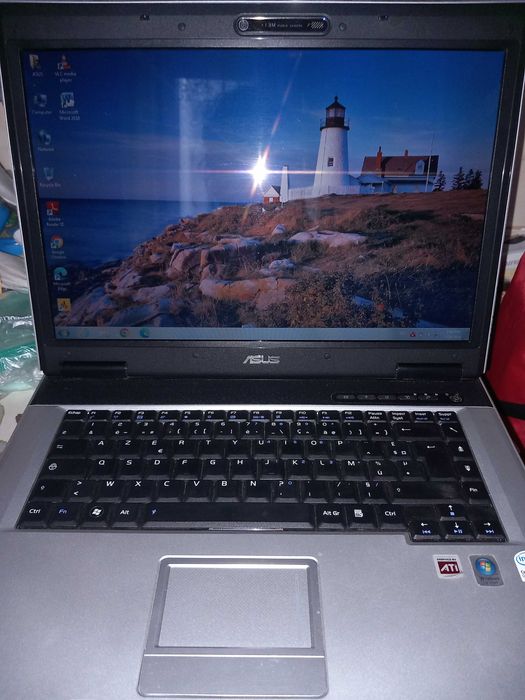 Laptop ASUS T2350