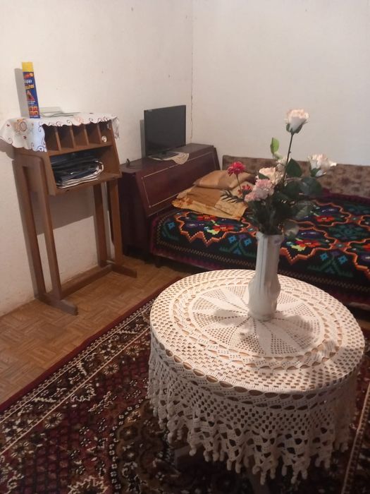 Vand casa în com. Bălești, sat Cornestii Noi