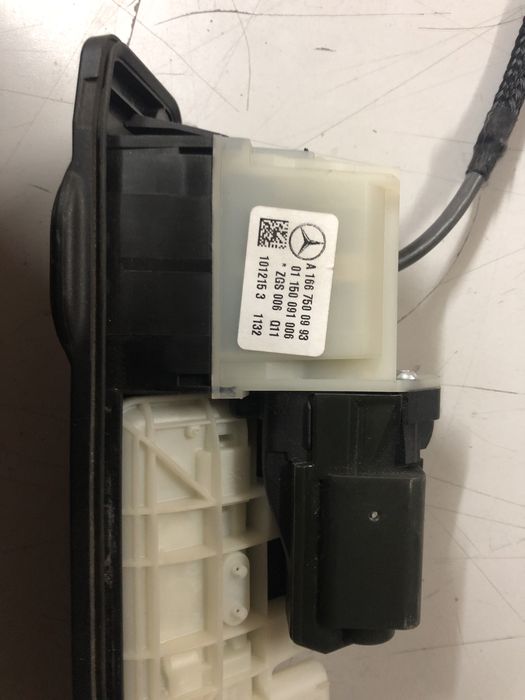 Продавам части за Мерцедес ГЛЦ / Mercedes GLC