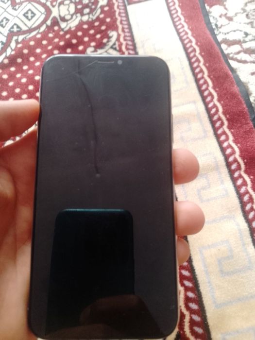 iphone x sotiladi