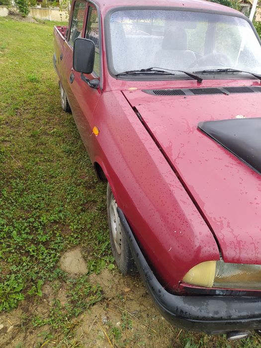 Vand ce se vede in poze