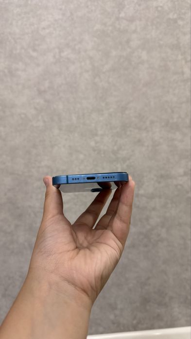 Продам IPhone 13 mini 128/6