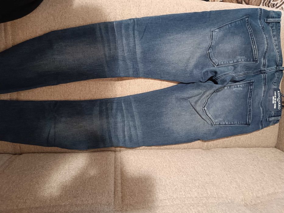 Дънки не различими от нови.