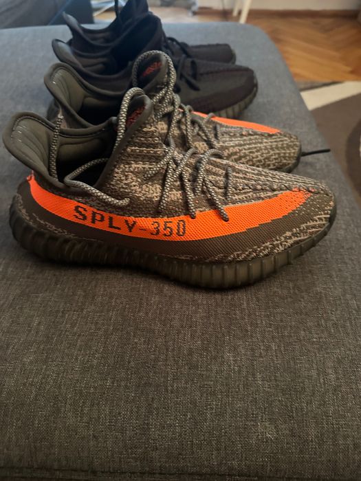 Adidași yeezy 350 condiție aproape noi