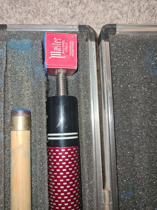 Кий. В футляре продам