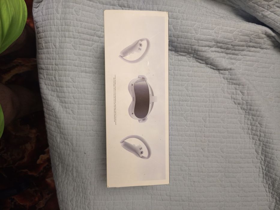 Виар очки. PICO 4