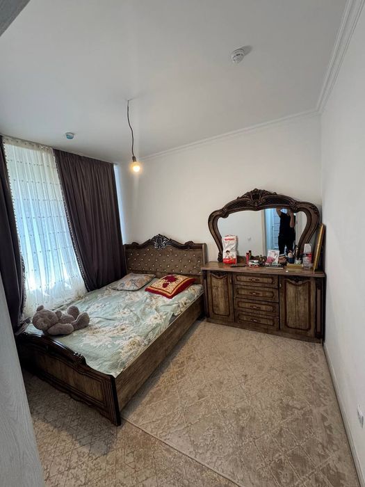 Yashnabod tumani olmos mahalla 3/5/16 srochna sotiladi