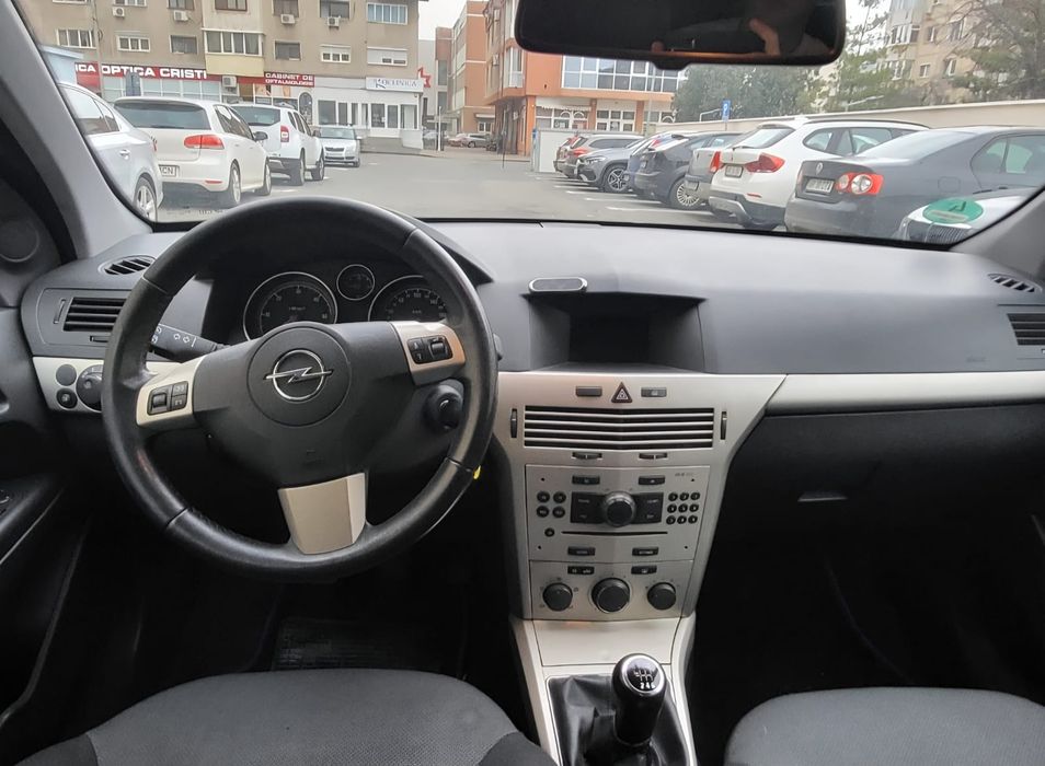 Opel Astra H an 2008 ,motor 1.7 TDI proprietar,acte la zi !