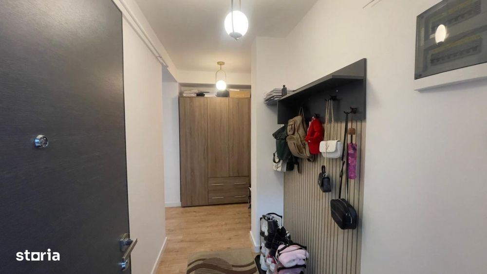 Apartament 2 Camere - Transformat In 2 Locuinte Independente