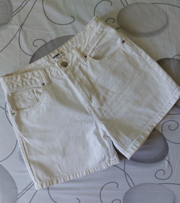 Къси дънки, Sinsay и Beloved