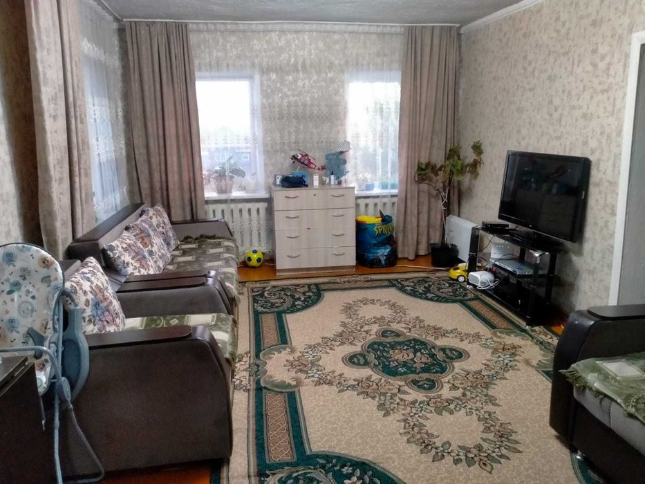 Продам дом в п.Глубоком!