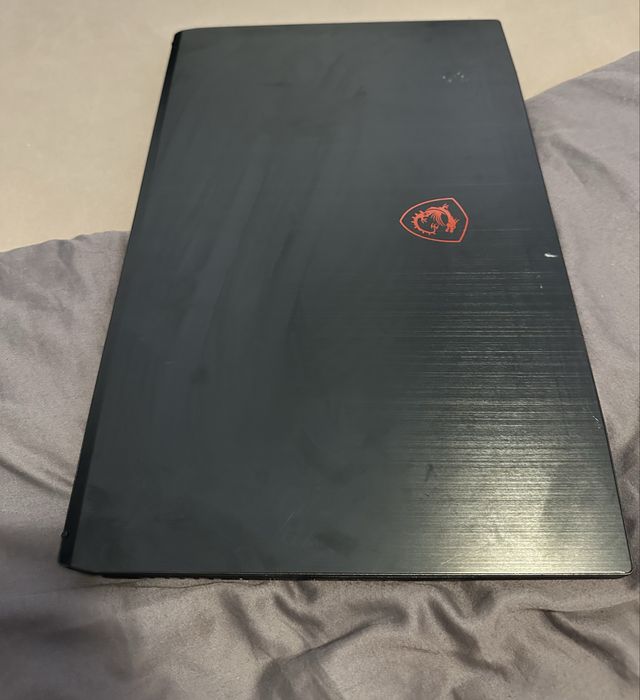 Laptop gaming MSI i7 gen 10