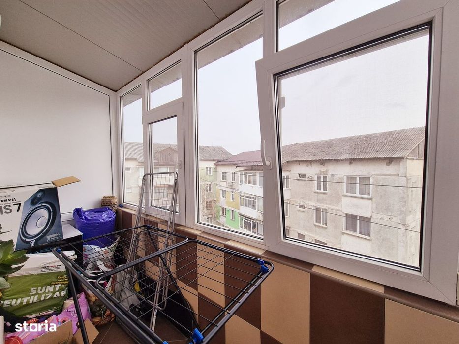 Apartament renovat cu 2 camere, decomandat, zona Precista
