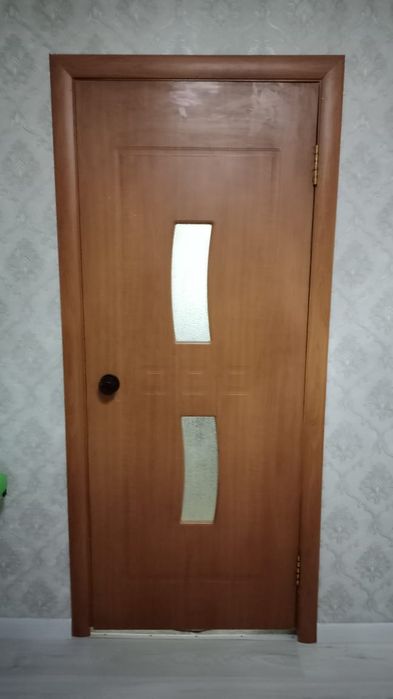 Продам межкомнаиные двери